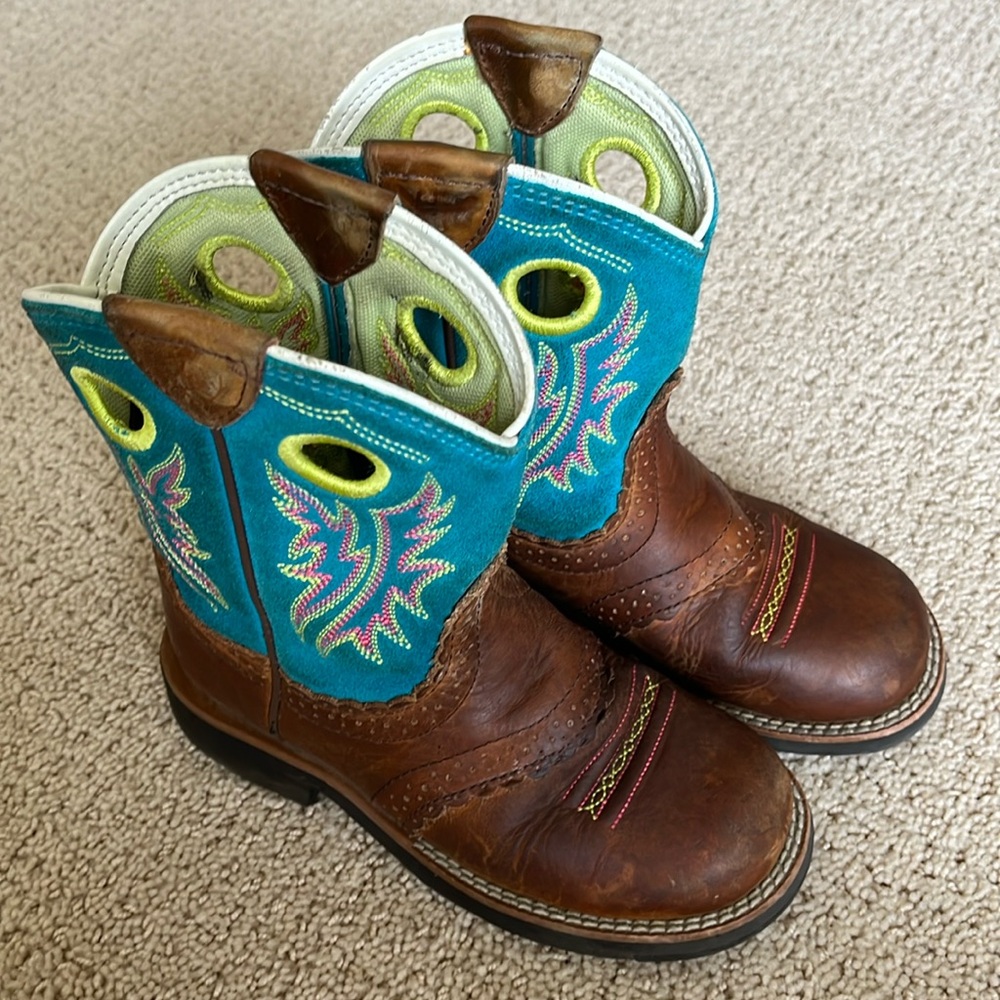 Ariat size 12